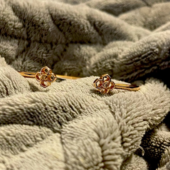 Kendra Scott Jewelry - Kendra Scott Rue Pinch Cuff Bracelet in Rose Gold